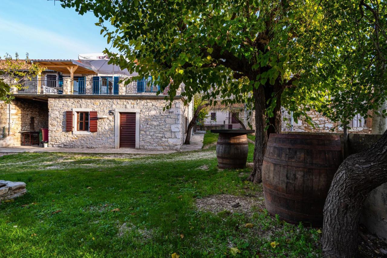 Ferienhaus Kuca Marija - Traditionelles Steinhaus Bei Zadar Debeljak Bagian luar foto