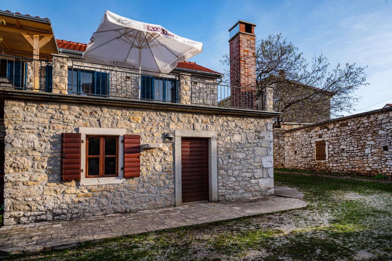 Ferienhaus Kuca Marija - Traditionelles Steinhaus Bei Zadar Debeljak Bagian luar foto