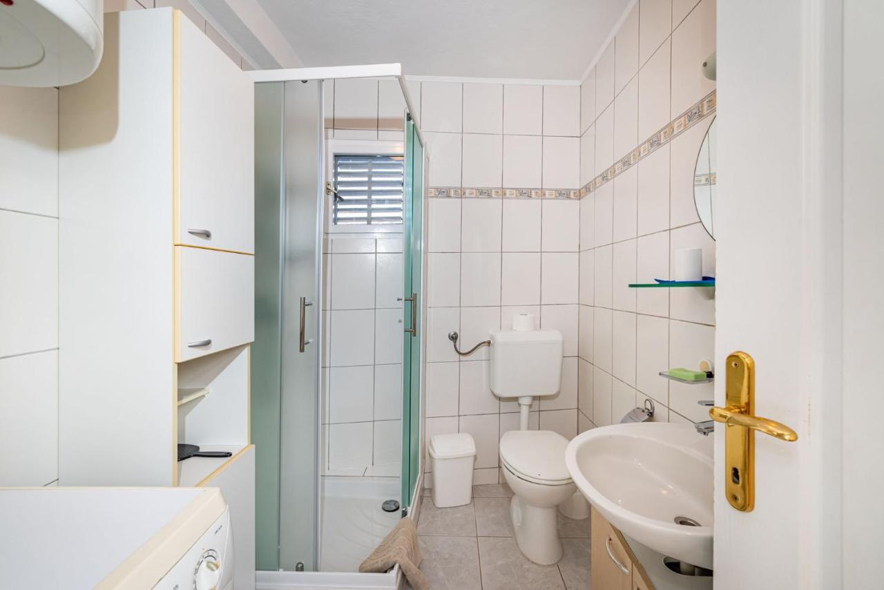 Ferienhaus Kuca Marija - Traditionelles Steinhaus Bei Zadar Debeljak Bagian luar foto