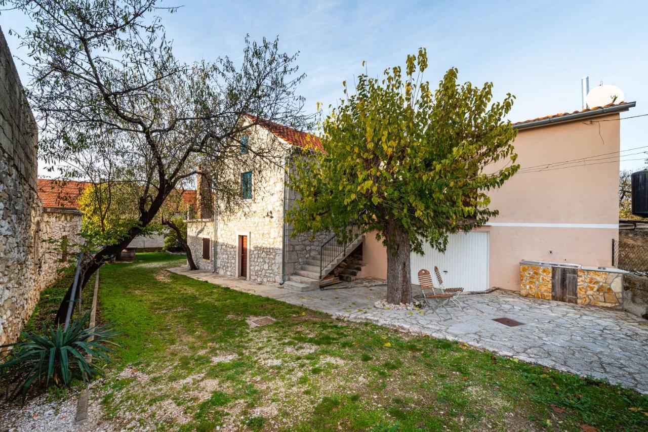 Ferienhaus Kuca Marija - Traditionelles Steinhaus Bei Zadar Debeljak Bagian luar foto
