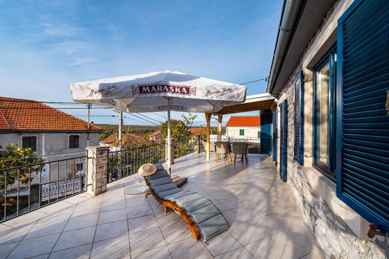 Ferienhaus Kuca Marija - Traditionelles Steinhaus Bei Zadar Debeljak Bagian luar foto